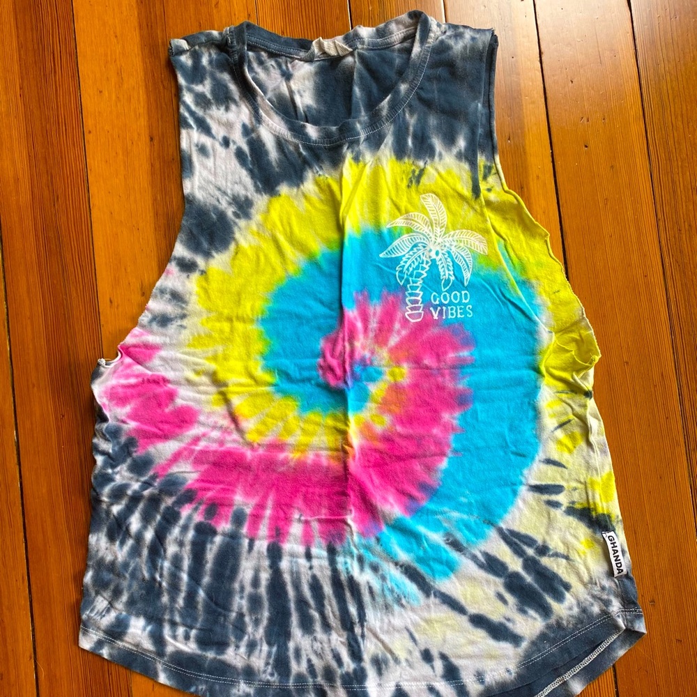 Ghanda Good Vibes muscle tank